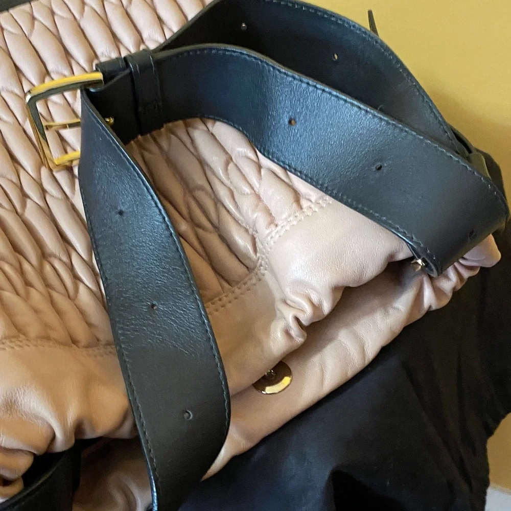 Furla Quilted Pink and Black Shoulder Bag🎄 - Picture 6 of 12